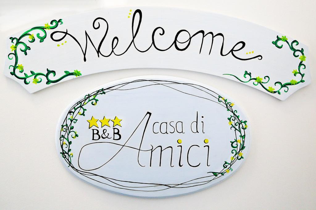 B&B A Casa Di Amici Giardini-Naxos Exterior foto